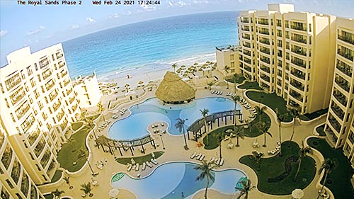 beach in playa del carmen live webcam mexico