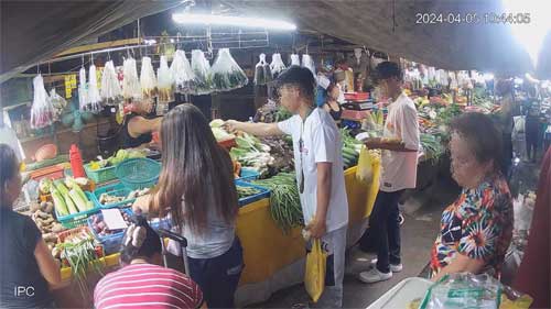 Lang-Lang Agdao Public Market