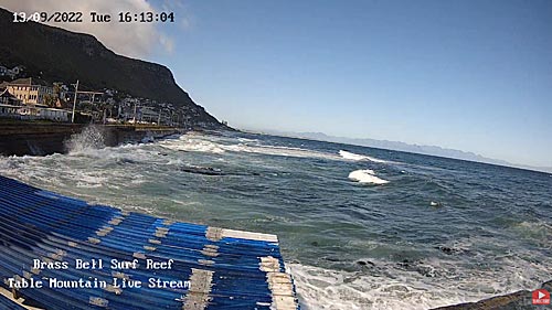 Brass Bell Surf cam, Kalk Bay